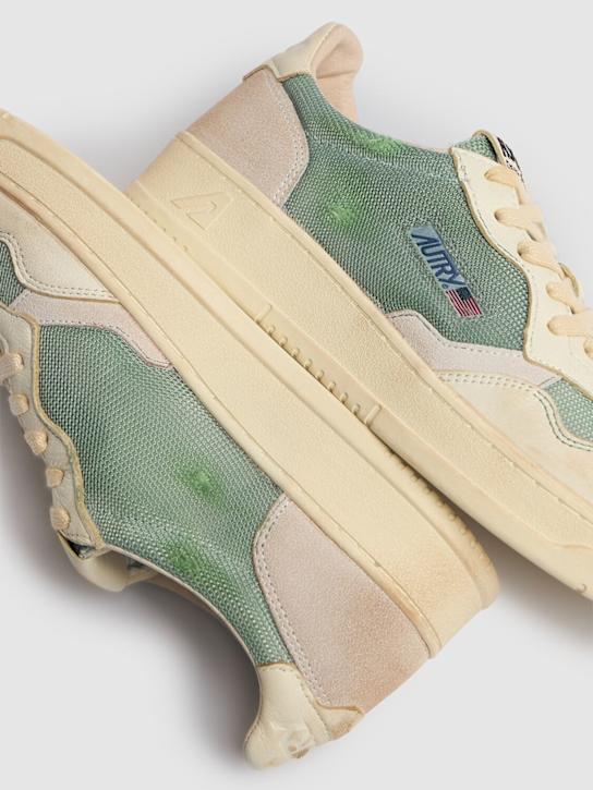 Autry: Super Vintage Low sneakers