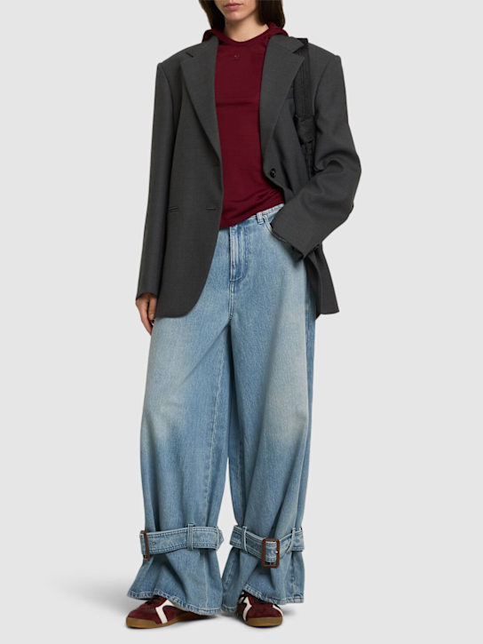 JW Anderson - Jeans vita media boyfriend fit con fibbie