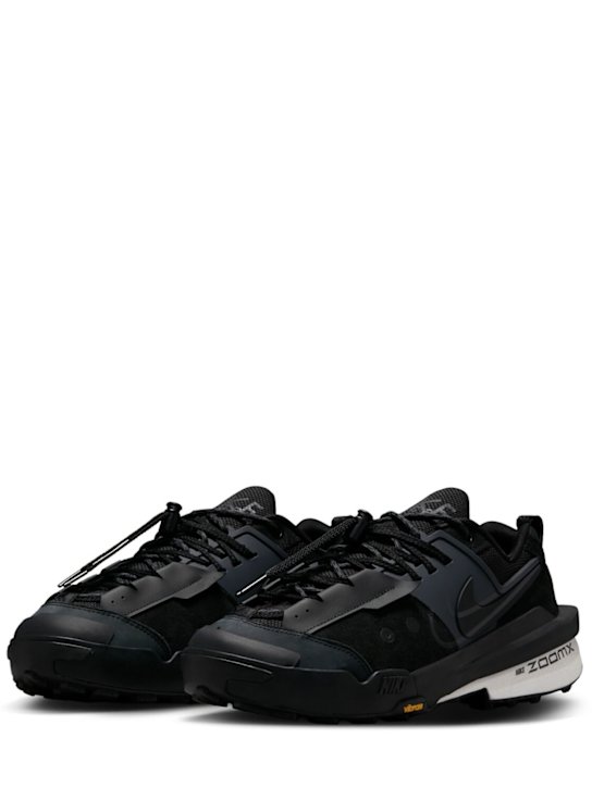 Nike - Sacai Zegamadome sp sneakers