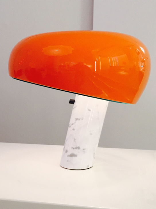 Flos: Lampada da tavolo Snoopy