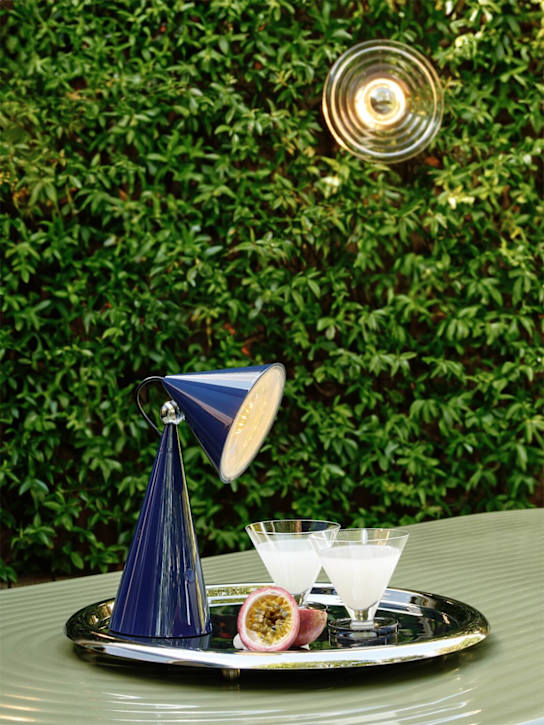 Tom Dixon - Lampe de table LED Pose Portable Indigo
