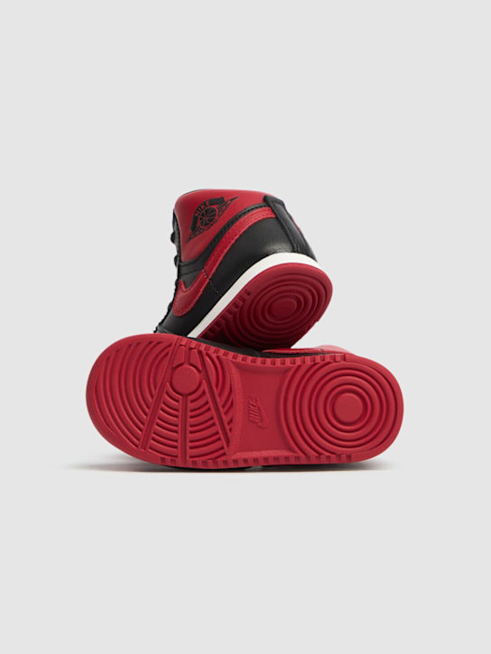 Jordan: Jordan '85 sneakers