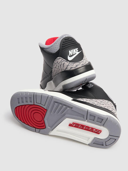 Jordan: Sneakers "Jordan 3 Retro"