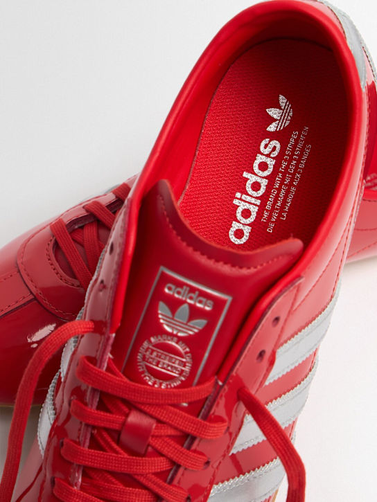 adidas Originals: Sneakers Tokyo