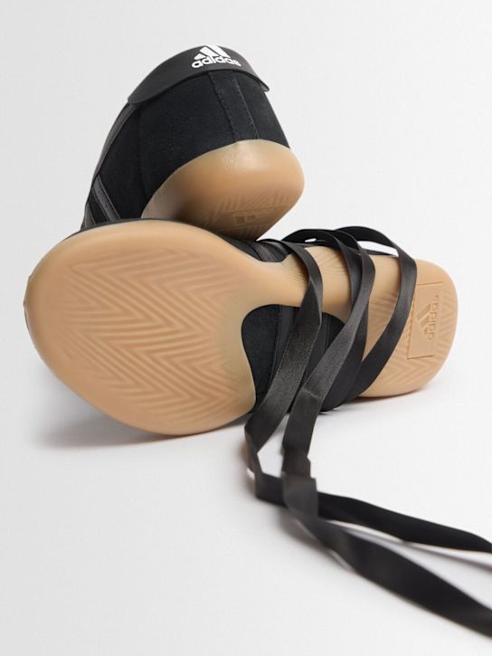 adidas Originals: Sneakers Taekwondo Mei Ballet