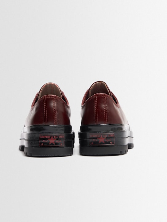 Converse: 30mm hohe Sneakers aus Leder „Chuck 70 National“
