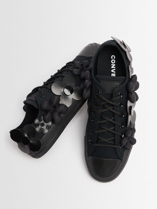 Converse - Chuck Taylor All-Star canvas sneakers