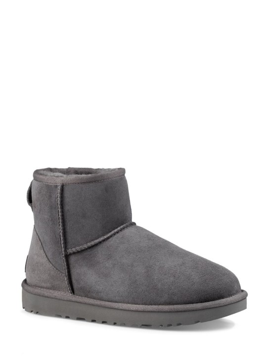 Ugg: 10MM HOHE SHEARLINGSTIEFEL "MINI CLASSIC II"