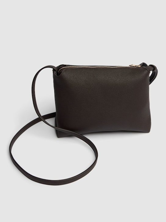 Khaite: Borsa a tracolla media Lina in pelle martellata