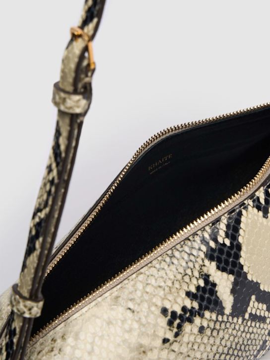 Khaite: Sac porté épaule en cuir embossé python Kye