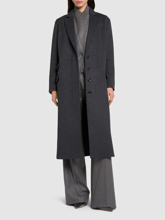 Tom Ford: Single-breasted wool blend coat