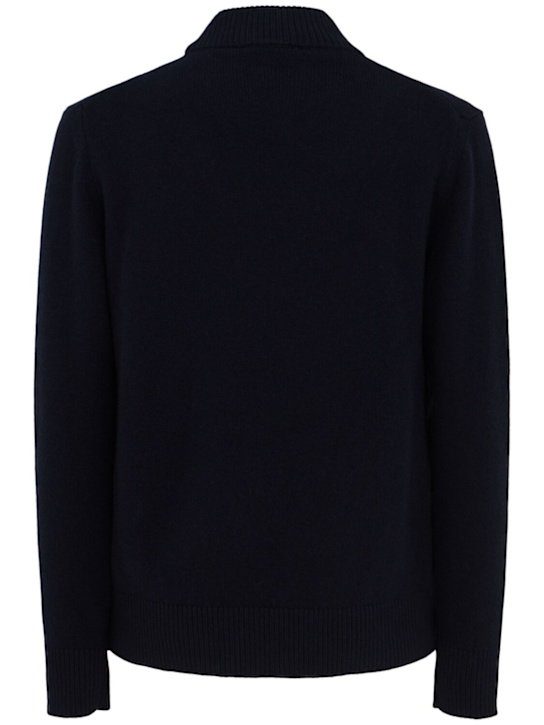 THE CORE: Wool knit funnel neck sweater