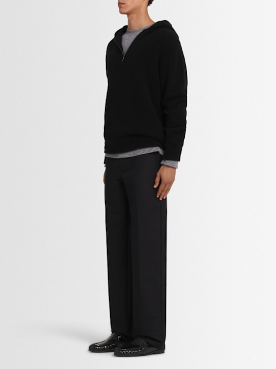 THE CORE: Half-zip wool knit hoodie