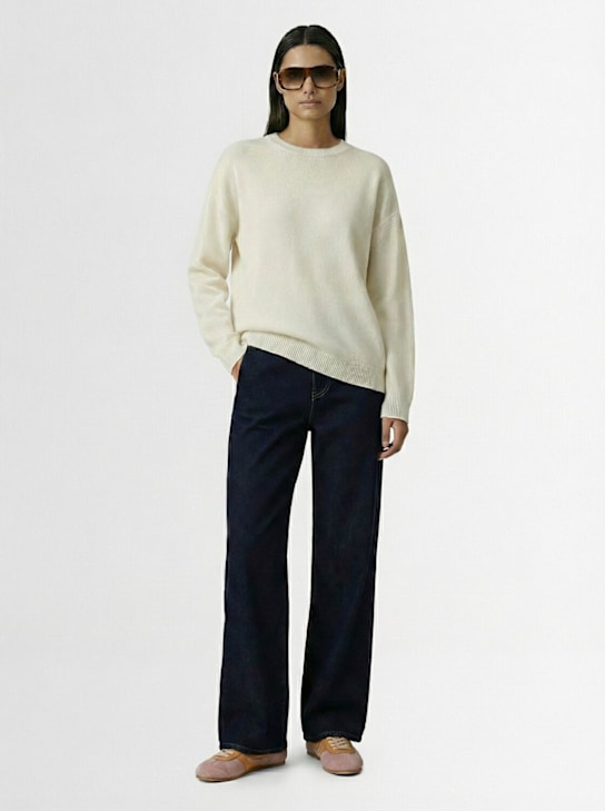 1929: Maglia girocollo Soffio in cashmere