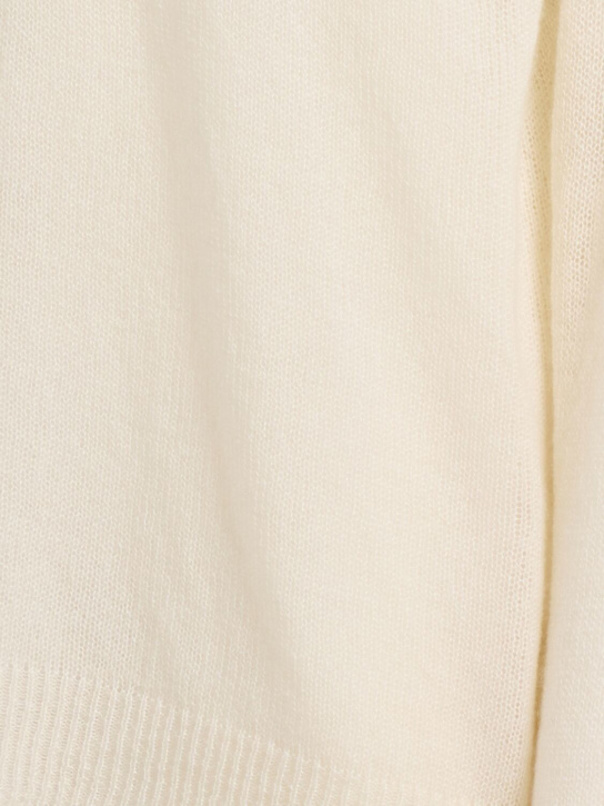 1929: Aura Cashmere V-Neck Top