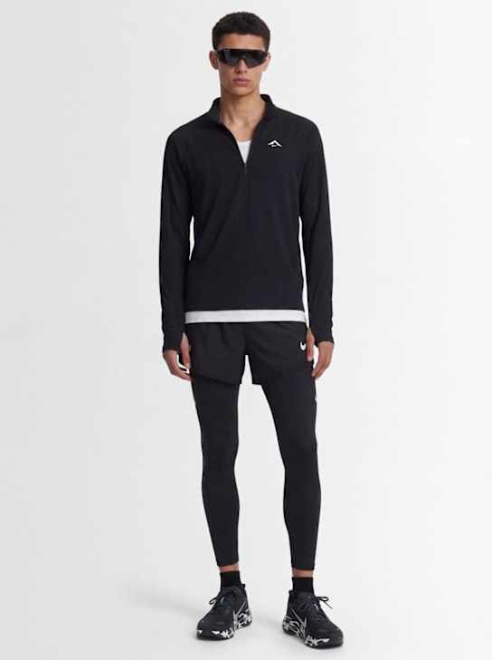 Nike: Leggings AeroSwift
