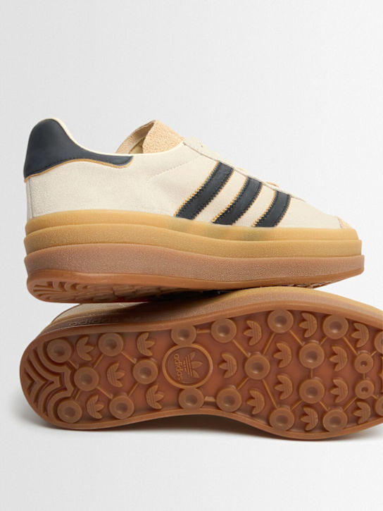 adidas Originals: Sneakers Gazelle Bold