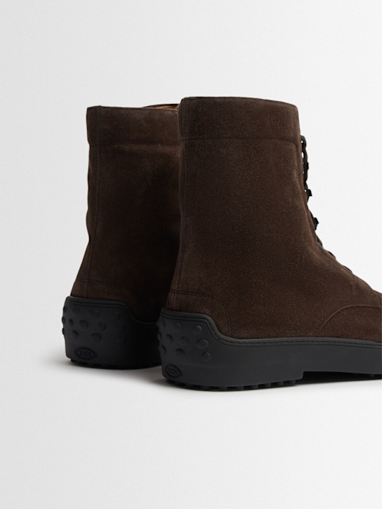 Tod's: Suede boots
