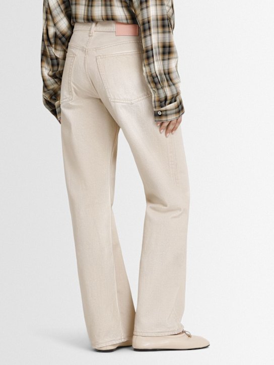 Acne Studios: Jeans ampi vita media 2021 Traffic