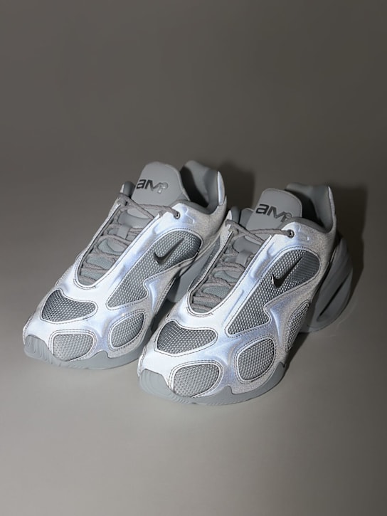 Nike: Sneakers Air Max Muse Relective