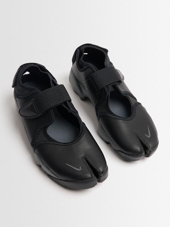 Nike: Baskets Air Rift