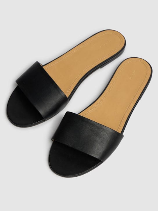 The Row: Ledersandalen „Signum“