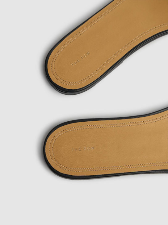The Row: Ledersandalen „Signum“