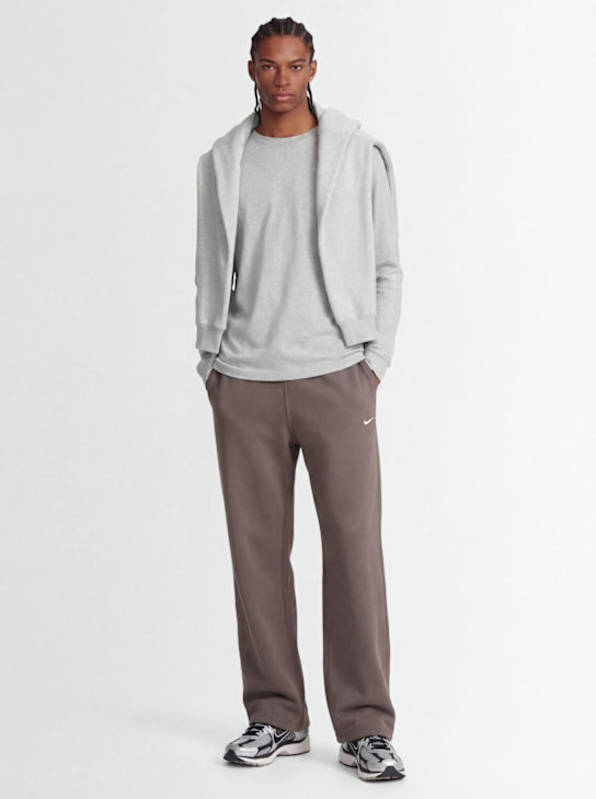 Nike: Jogging Solo Swoosh