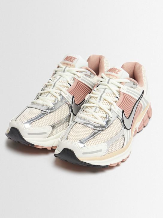 Nike - Sneakers Zoom Vomero 5