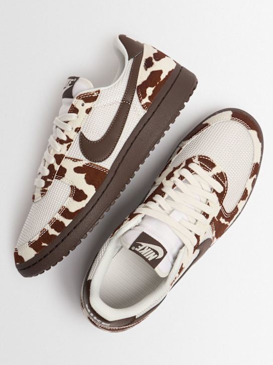 Nike: Sneakers Field General