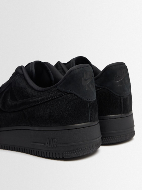 Nike: Sneakers Air Force 1 '07