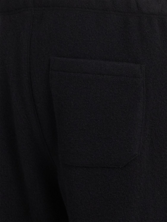 RIER: Wool pants