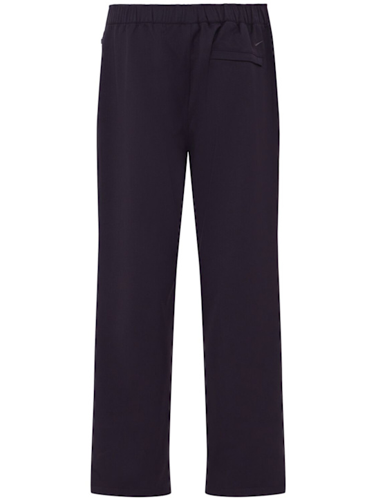 Nike: Pantalones Wool Classics
