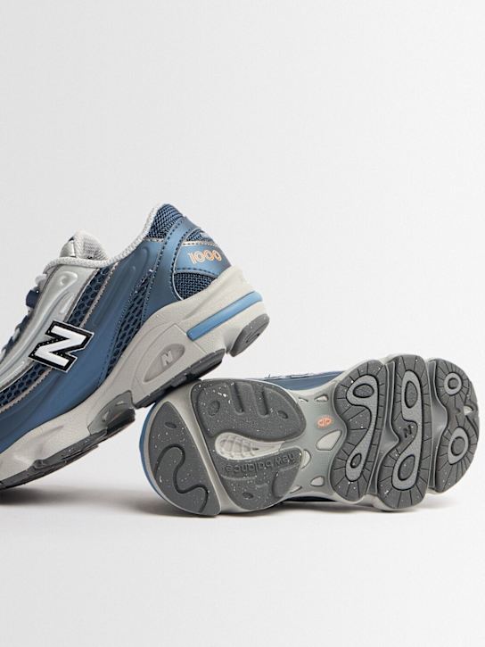 New Balance: Sneakers 1000