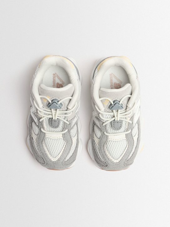 New Balance: Sneakers 9060