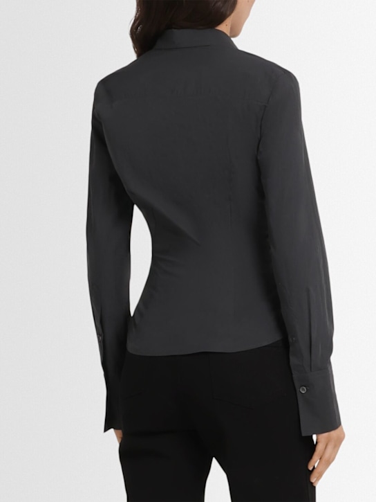 BETTTER: Chemise ajustée avec cravate Cascade