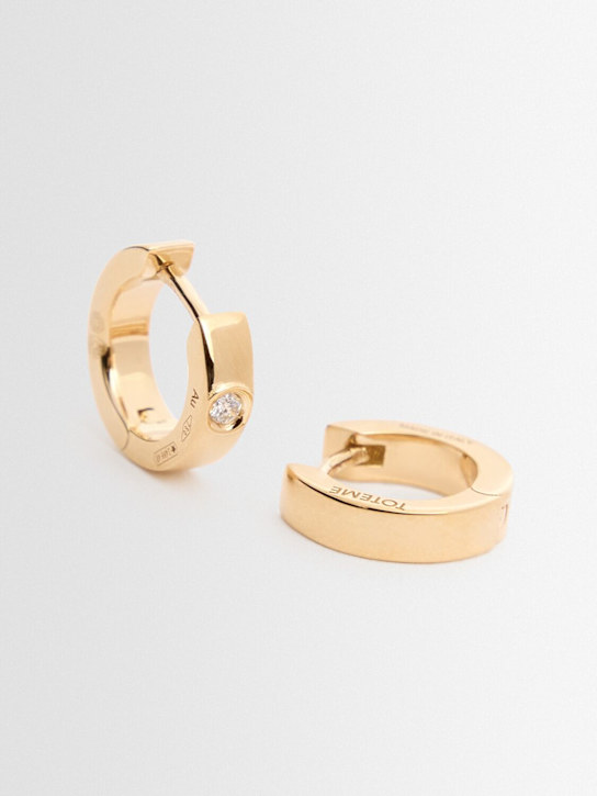 Toteme: Orecchini a cerchio Bezel 18kt con diamanti