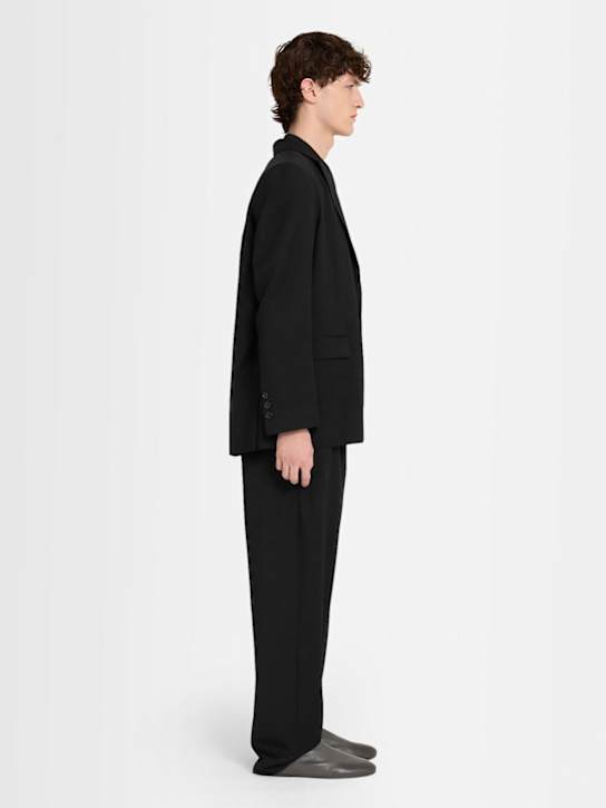 THE CORE: Single breasted wool twill blazer