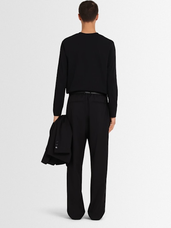 THE CORE: Pleated wool twill straight pants