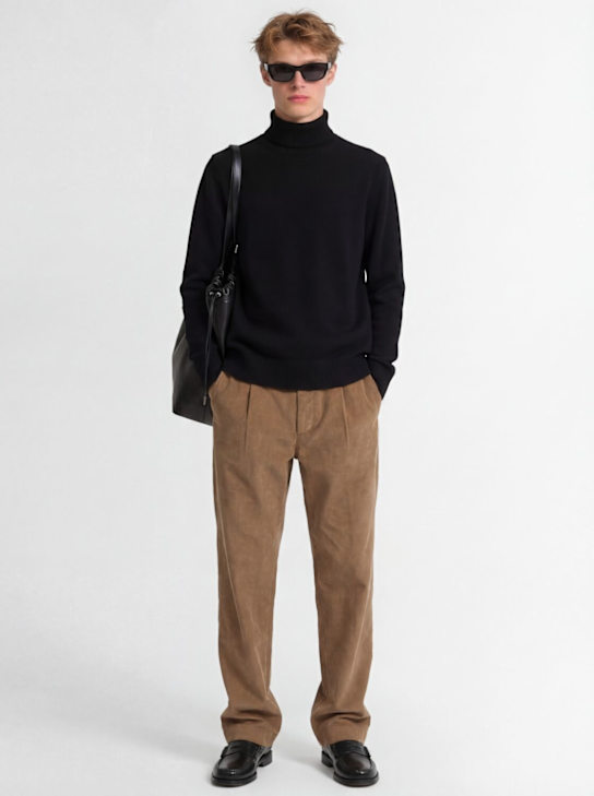 THE CORE: Straight leg cotton blend corduroy pants