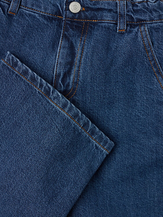 The New Society: Cotton jeans