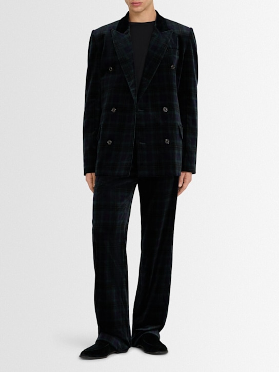EENK: Blazer aus Samt