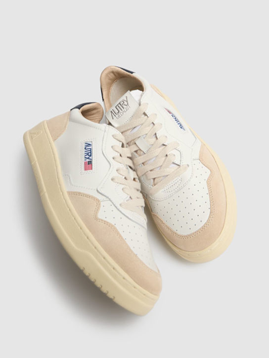 Autry: Sneakers low top Medalist