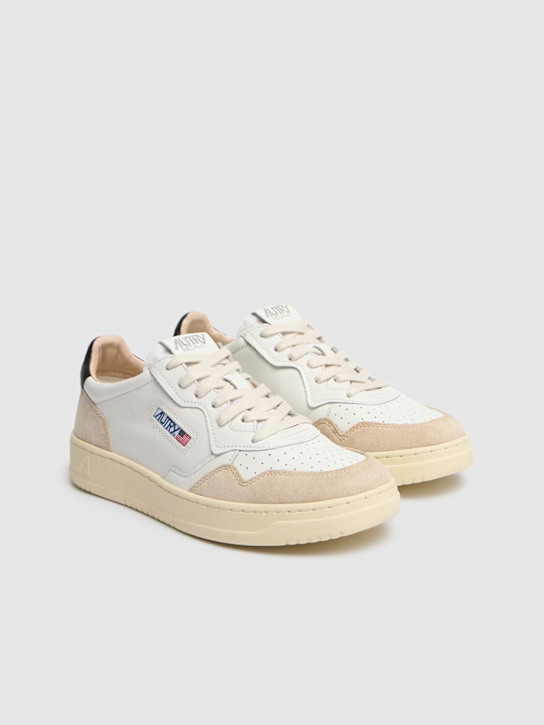 Autry: Sneakers low top Medalist