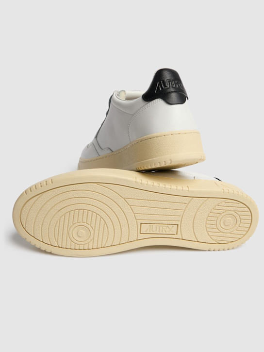 Autry: Sneakers low top Medalist