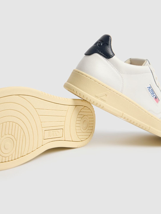 Autry: Sneakers low top Medalist