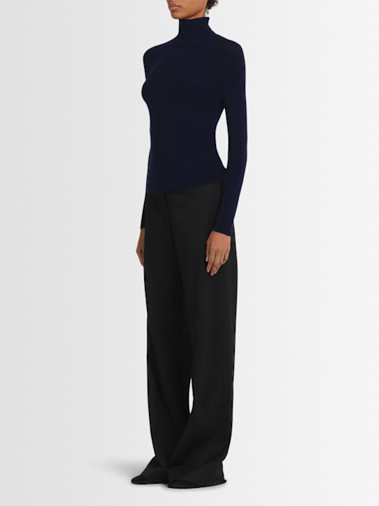 Annagreta: Pullover aus Wolle mit Rollkragen „Audrey“