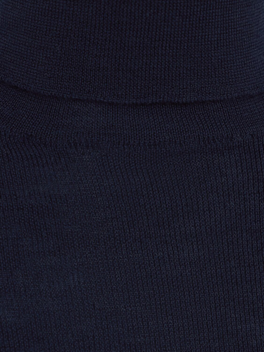 Annagreta: Pullover aus Wolle mit Rollkragen „Audrey“