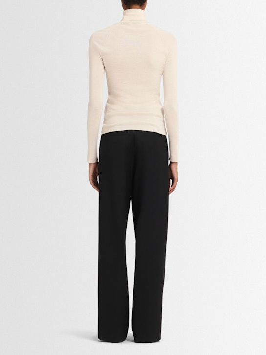 Annagreta: Pullover aus Wolle mit Rollkragen „Audrey“