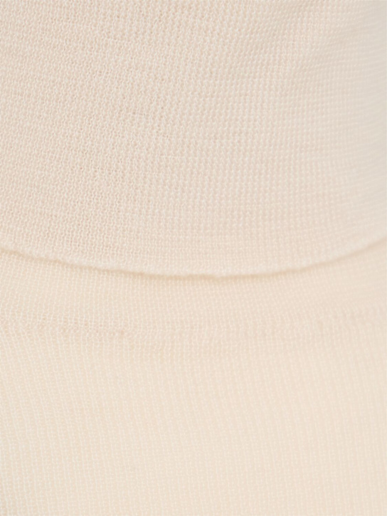 Annagreta: Pullover aus Wolle mit Rollkragen „Audrey“